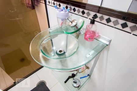 Casa para alugar com 218m², 3 quartos e 3 vagas Casa para alugar com 218m², 3 quartos e 3 vagasBanheiro social 1