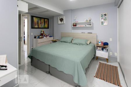 Apartamento à venda com 128m², 4 quartos e 2 vagasSuíte 1