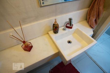 Apartamento à venda com 128m², 4 quartos e 2 vagasLavabo