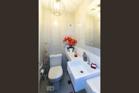 Apartamento à venda com 128m², 4 quartos e 2 vagasLavabo