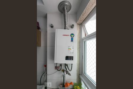 Apartamento à venda com 128m², 4 quartos e 2 vagasCozinha e Área de Serviço