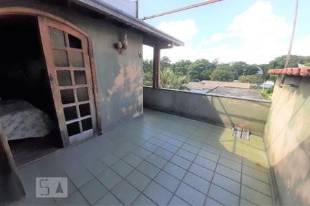 Casa para alugar com 750m², 5 quartos e 8 vagas Casa para alugar com 750m², 5 quartos e 8 vagasVaranda do quarto 3