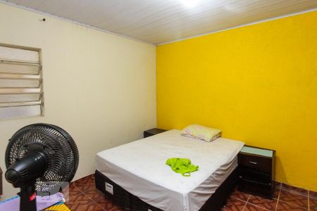 Casa à venda com 300m², 3 quartos e 3 vagas Casa à venda com 300m², 3 quartos e 3 vagasQuarto 02