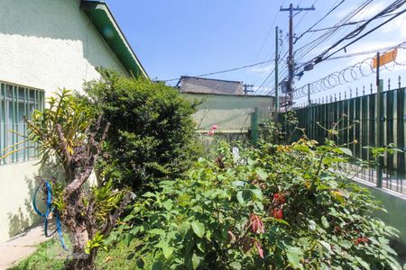 Casa à venda com 300m², 3 quartos e 3 vagas Casa à venda com 300m², 3 quartos e 3 vagasJardim