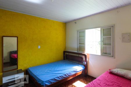 Quarto de casa à venda com 3 quartos, 300m² em Vila Antonieta, São Paulo