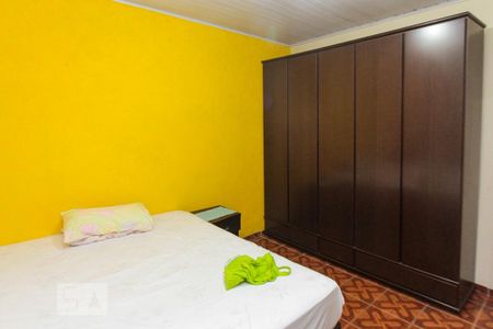Casa à venda com 300m², 3 quartos e 3 vagas Casa à venda com 300m², 3 quartos e 3 vagasQuarto 02