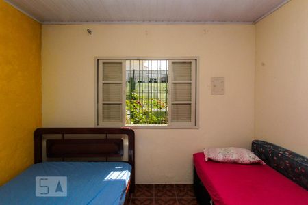 Quarto de casa à venda com 3 quartos, 300m² em Vila Antonieta, São Paulo