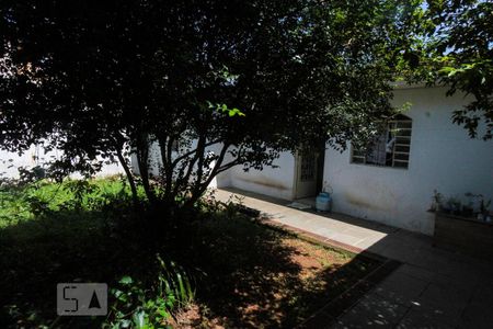 Casa à venda com 300m², 3 quartos e 3 vagas Casa à venda com 300m², 3 quartos e 3 vagasQuintal