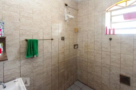 Casa à venda com 300m², 3 quartos e 3 vagas Casa à venda com 300m², 3 quartos e 3 vagasbanheiro da Casa 02