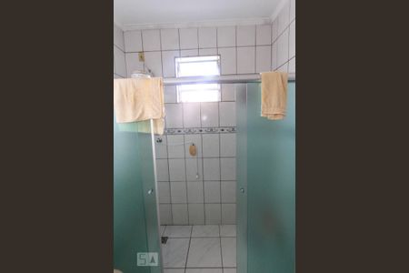 Casa à venda com 300m², 3 quartos e 3 vagas Casa à venda com 300m², 3 quartos e 3 vagasBanheiro Social