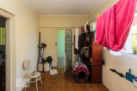 Casa à venda com 300m², 3 quartos e 3 vagas Casa à venda com 300m², 3 quartos e 3 vagasÁrea de Serviço