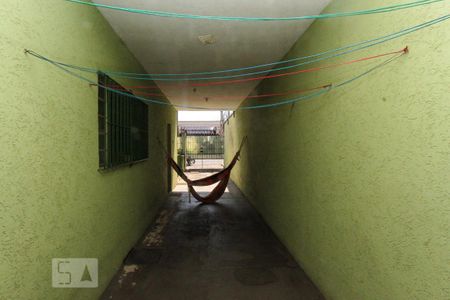 Casa à venda com 300m², 3 quartos e 3 vagas Casa à venda com 300m², 3 quartos e 3 vagasCorredor