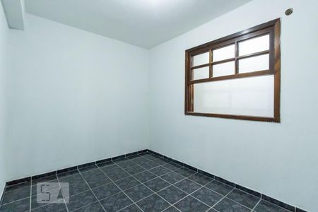 Quarto 2 de casa para alugar com 2 quartos, 40m² em Jardim Itapemirim, São Paulo