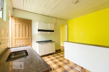 Casa à venda com 250m², 4 quartos e 2 vagasCozinha