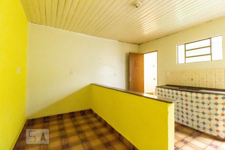 Casa à venda com 250m², 4 quartos e 2 vagasSala