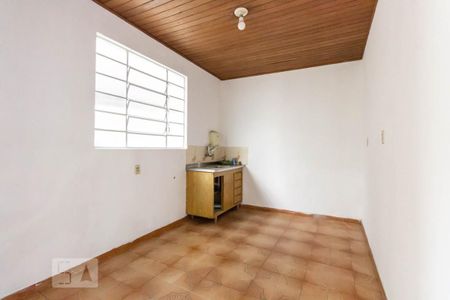 Casa à venda com 250m², 4 quartos e 2 vagasCozinha