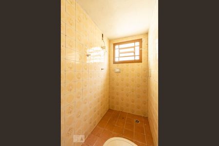 Casa à venda com 250m², 4 quartos e 2 vagasBanheiro