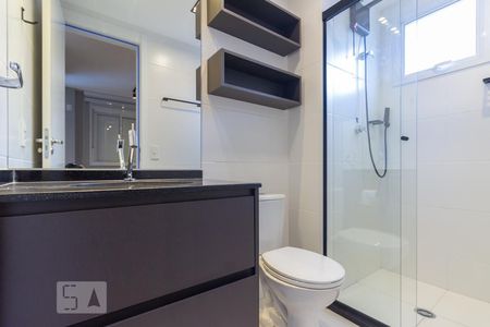 Banheiro de kitnet/studio à venda com 1 quarto, 28m² em República, São Paulo
