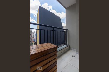 Varanda de kitnet/studio à venda com 1 quarto, 28m² em República, São Paulo