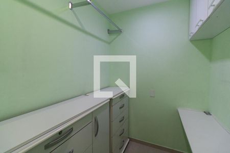 Apartamento para alugar com 118m², 3 quartos e 3 vagas Apartamento para alugar com 118m², 3 quartos e 3 vagasCloset