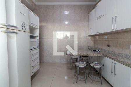 Apartamento para alugar com 118m², 3 quartos e 3 vagas Apartamento para alugar com 118m², 3 quartos e 3 vagasCozinha