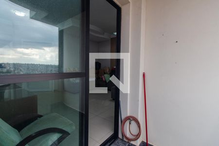 Varanda de apartamento para alugar com 3 quartos, 118m² em Vila Antonieta, São Paulo