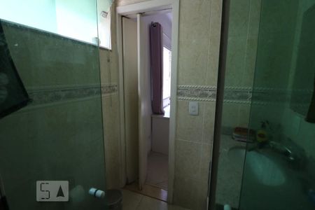 Banheiro suite de casa para alugar com 3 quartos, 650m² em Vila Lúcia, São Paulo