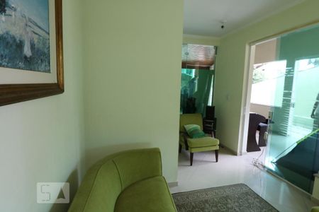 Casa à venda com 650m², 3 quartos e 5 vagasHall