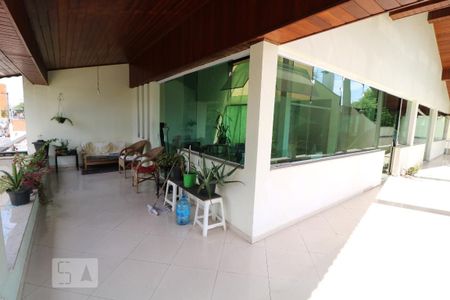 Casa à venda com 650m², 3 quartos e 5 vagasvaranda