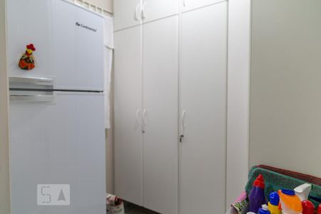 Apartamento à venda com 160m², 3 quartos e 3 vagas Apartamento à venda com 160m², 3 quartos e 3 vagasÁrea de serviço