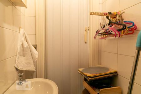 Apartamento à venda com 160m², 3 quartos e 3 vagas Apartamento à venda com 160m², 3 quartos e 3 vagasÁrea de serviço