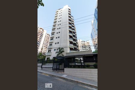 Apartamento à venda com 160m², 3 quartos e 3 vagasFachada