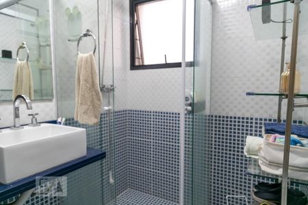 Apartamento à venda com 160m², 3 quartos e 3 vagas Apartamento à venda com 160m², 3 quartos e 3 vagasBanheiro da suíte 1