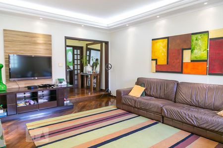 Sala de casa para alugar com 3 quartos, 270m² em Jardim Munhoz, Guarulhos