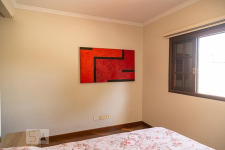 Suíte 1 de casa para alugar com 3 quartos, 270m² em Jardim Munhoz, Guarulhos
