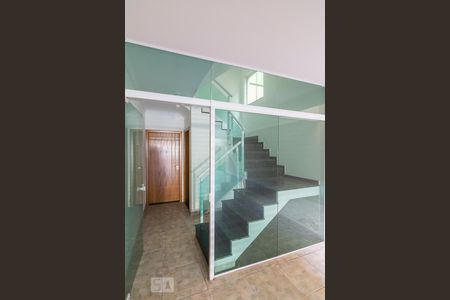 Entrada de casa à venda com 3 quartos, 222m² em Vila Alpina, Santo André