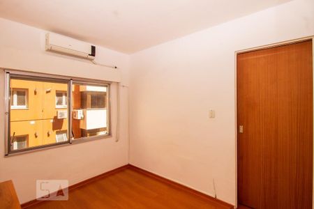 Suíte 1 de apartamento à venda com 1 quarto, 38m² em Camaquã, Porto Alegre
