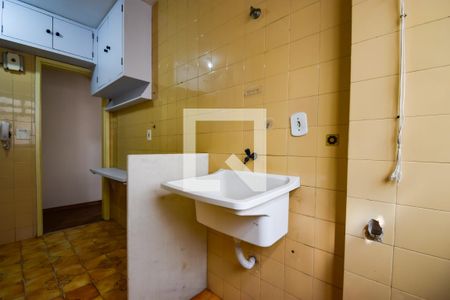 Apartamento para alugar com 82m², 3 quartos e 1 vagaÁrea de Serviço