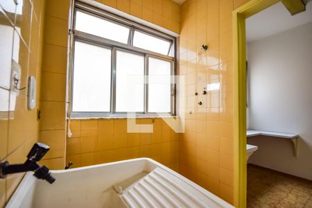 Apartamento para alugar com 82m², 3 quartos e 1 vagaÁrea de Serviço