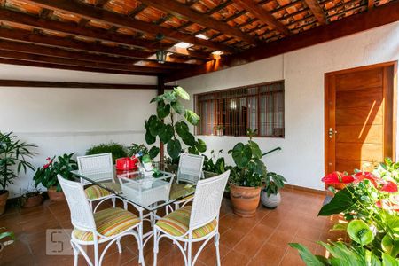 Casa à venda com 107m², 3 quartos e 1 vagaVaranda