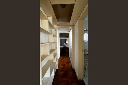 Hall de apartamento à venda com 1 quarto, 38m² em Menino Deus, Porto Alegre