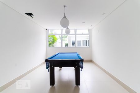 Studio à venda com 31m², 1 quarto e 1 vaga Studio à venda com 31m², 1 quarto e 1 vagaSala de jogos