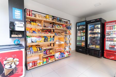 Studio à venda com 31m², 1 quarto e 1 vaga Studio à venda com 31m², 1 quarto e 1 vagaMini mercado
