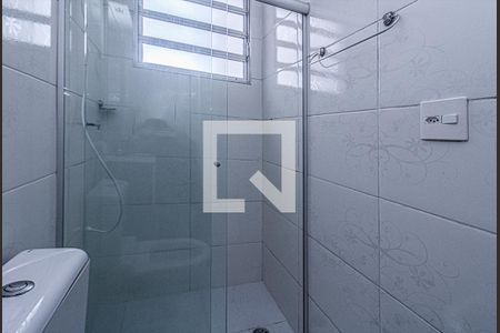 banheiro social_2 de apartamento para alugar com 2 quartos, 50m² em Jardim Vergueiro (sacomã), São Paulo