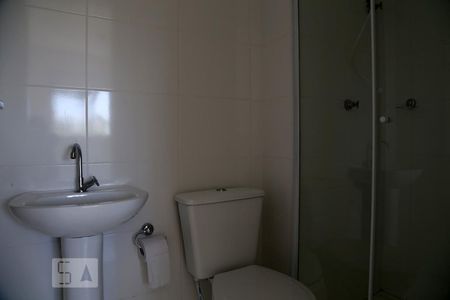 Banheiro de apartamento para alugar com 1 quarto, 24m² em Paraíso Morumbi , São Paulo