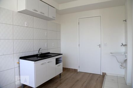 Sala/Cozinha de apartamento para alugar com 1 quarto, 24m² em Paraíso Morumbi , São Paulo