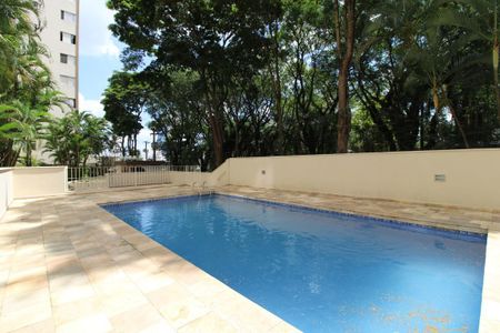 Apartamento à venda com 62m², 2 quartos e 1 vagaPiscina