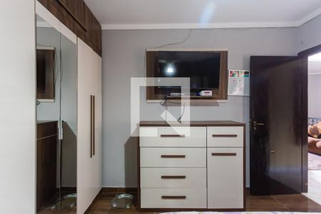 Casa à venda com 3 quartos, 210m² em Bussocaba, Osasco