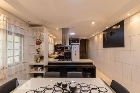 Casa à venda com 230m², 3 quartos e 2 vagasCopa e Cozinha