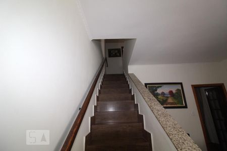 Casa à venda com 201m², 3 quartos e 4 vagasAcesso aos quartos